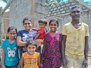 TRIP-Canada-Family-900x675